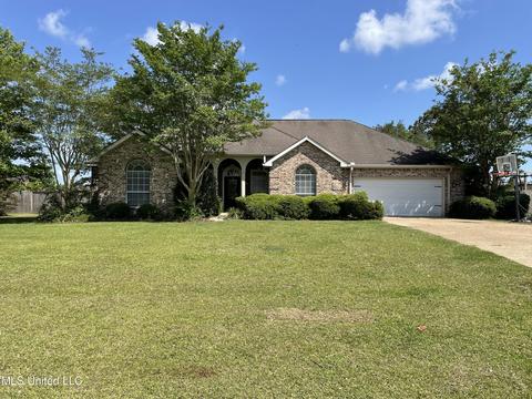 18158 E Robinwood Dr, Saucier, MS 39574 photo 1