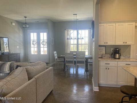 608 Moore Loop, Byhalia, MS 38611 photo 3
