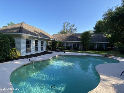 1413 E Second St, Pass Christian, MS 39571 photo 6