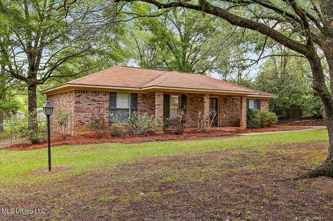 1117 Davis Cv, Jackson, MS 39209 photo 2