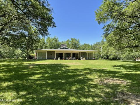5100 Forest Hill Rd, Jackson, MS 39272 photo 1