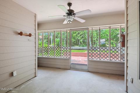 566 Ahuli Pl, Diamondhead, MS 39525 photo 15