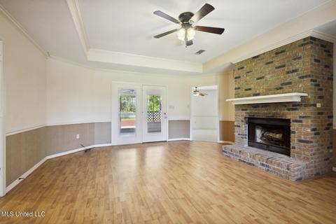 566 Ahuli Pl, Diamondhead, MS 39525 photo 4