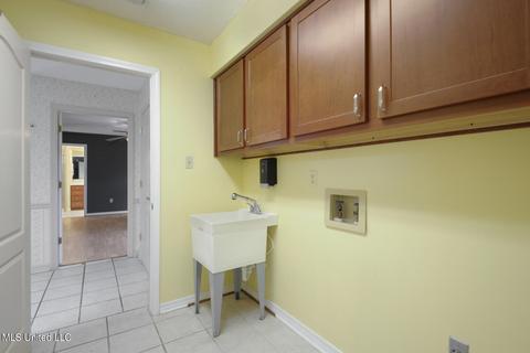 566 Ahuli Pl, Diamondhead, MS 39525 photo 8