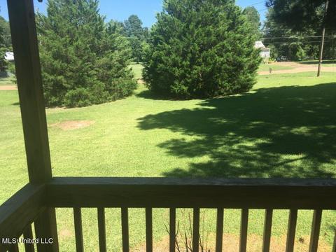 146 Floyd St, Florence, MS 39073 photo 6