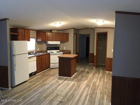 133 Russell St, Florence, MS 39073 photo 7
