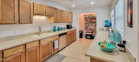 669 Alii Pl, Diamondhead, MS 39525 photo 9