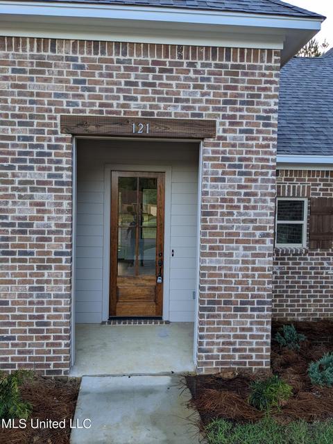 121 Springmeade Rd, Clinton, MS 39056 photo 1