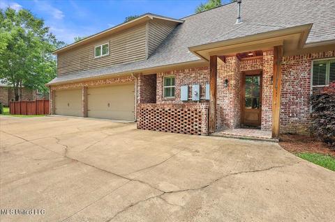 10 Chatham Pl, Clinton, MS 39056 photo 6