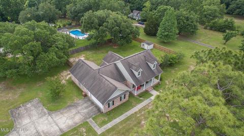 8385 Curry Rd, Biloxi, MS 39532 photo 3