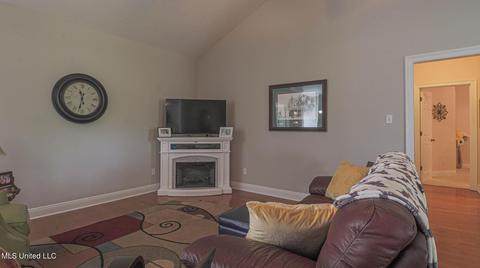 8385 Curry Rd, Biloxi, MS 39532 photo 8