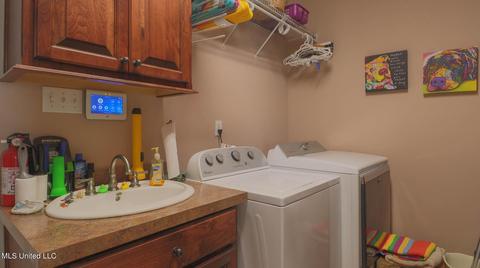 8385 Curry Rd, Biloxi, MS 39532 photo 18