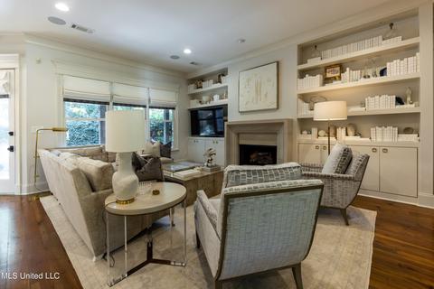 1941 E Bourne Pl, Jackson, MS 39211 photo 6