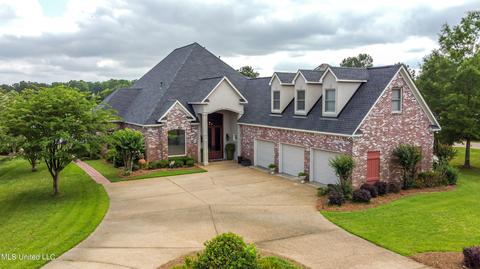 402 Belle Pointe Ln, Madison, MS 39110 photo 3