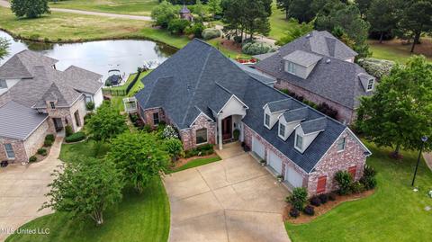 402 Belle Pointe Ln, Madison, MS 39110 photo 4
