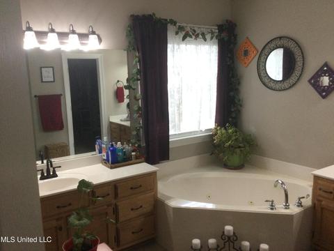 2305 Appleton Dr, Southaven, MS 38672 photo 23