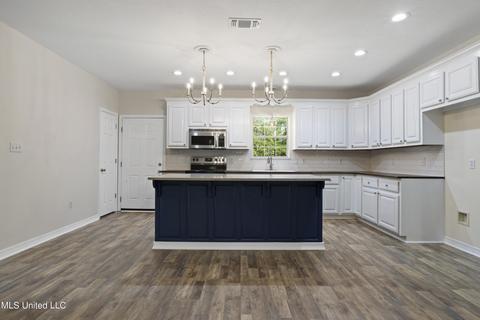 18489 Confederate Rd, Saucier, MS 39574 photo 7