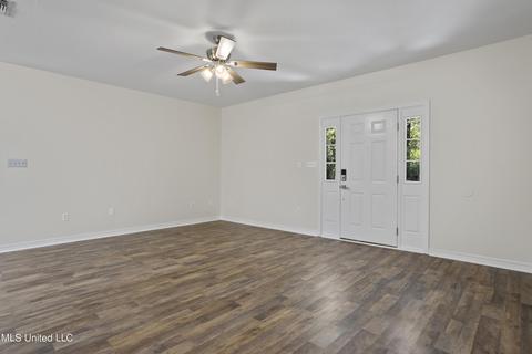 18489 Confederate Rd, Saucier, MS 39574 photo 5