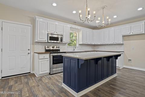 18489 Confederate Rd, Saucier, MS 39574 photo 8