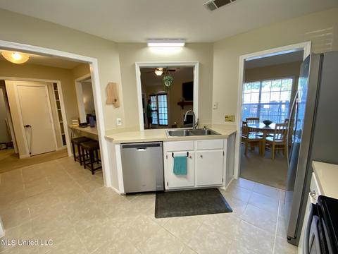 1034 Cherrystone Ct, Madison, MS 39110 photo 9
