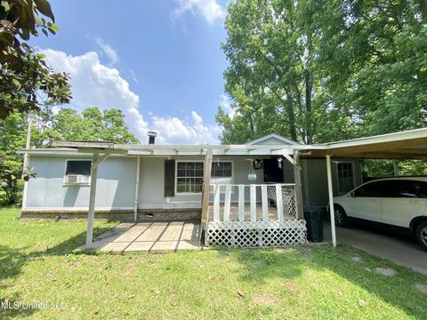 147 Monteigne St, Florence, MS 39073 photo 1