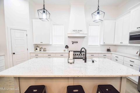 208 Hallow Hl, Brandon, MS 39042 photo 9