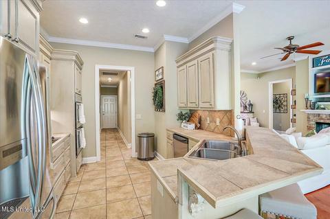 1379 Olivia Ln, Terry, MS 39170 photo 16