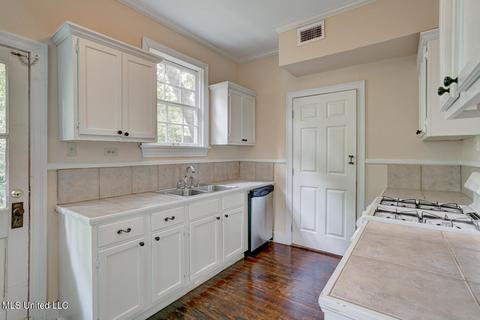 1601 St Mary St, Jackson, MS 39202 photo 16