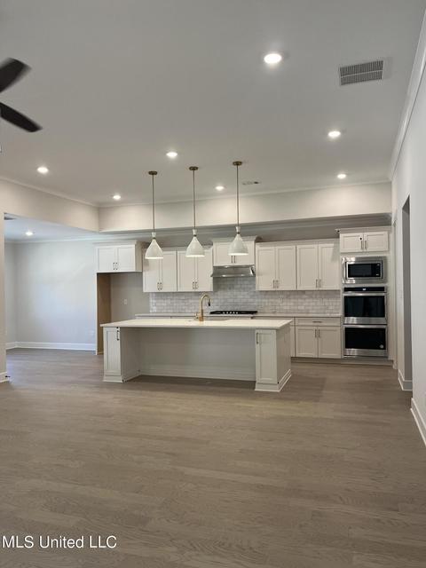 6922 N Sunrise Loop, Olive Branch, MS 38654 photo 5