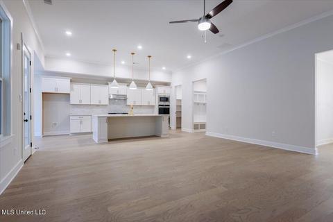 6922 N Sunrise Loop, Olive Branch, MS 38654 photo 14