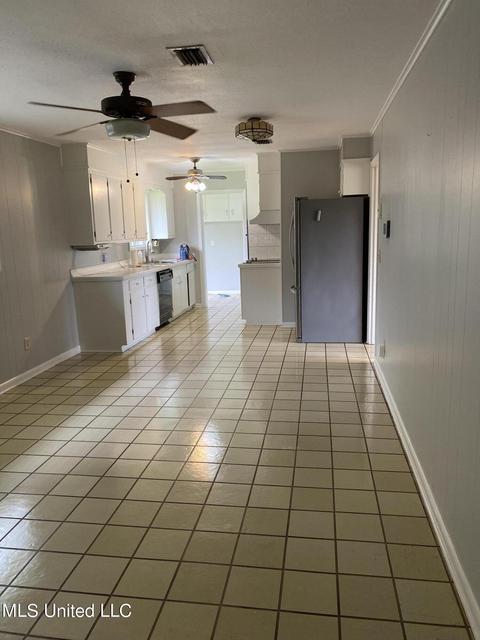 1269 Winterview Dr, Jackson, MS 39211 photo 2