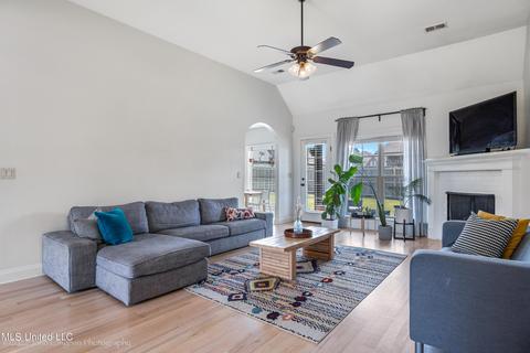 4667 W Dublin, Olive Branch, MS 38654 photo 7