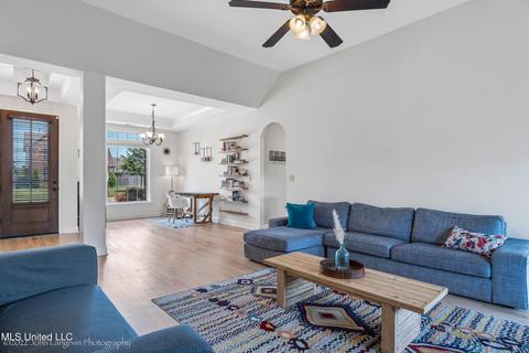 4667 W Dublin, Olive Branch, MS 38654 photo 9