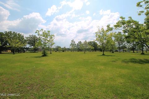 8501 Tanner Williams Rd, Lucedale, MS 39452 photo 2