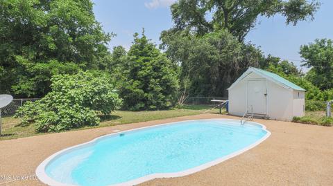 1577 E Second St, Pass Christian, MS 39571 photo 21