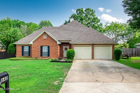 640 Live Oak Dr, Madison, MS 39110 photo 1