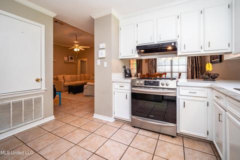 640 Live Oak Dr, Madison, MS 39110 photo 12