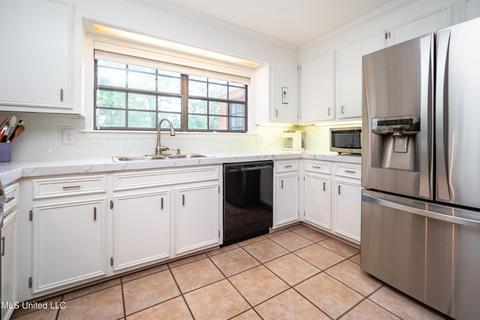 640 Live Oak Dr, Madison, MS 39110 photo 18