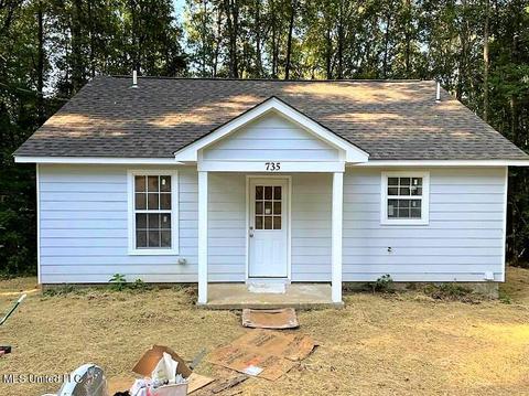 735 Ridge Rd, Sarah, MS 38665 photo 1