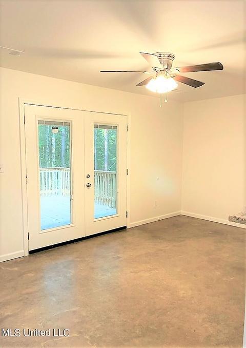 735 Ridge Rd, Sarah, MS 38665 photo 3