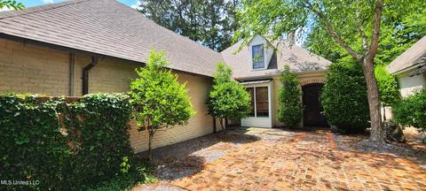 25 Waterford Pl, Jackson, MS 39211 photo 3