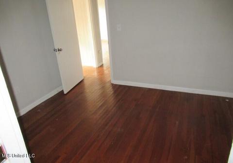 5660 Highland Dr, Jackson, MS 39206 photo 22