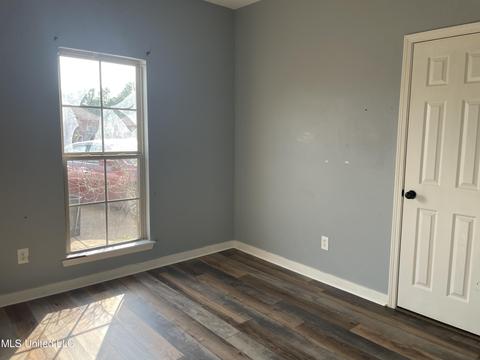 521 Brighton Trl, Florence, MS 39073 photo 5