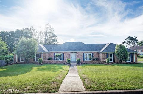 110 Rolling Creek Dr, Jackson, MS 39211 photo 2
