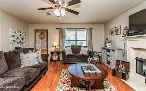 164 Blackstone Cir, Brandon, MS 39047 photo 7