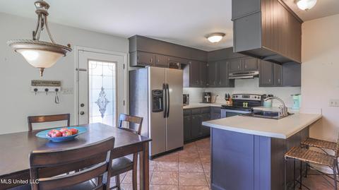 315 Joyce Ave, Long Beach, MS 39560 photo 5