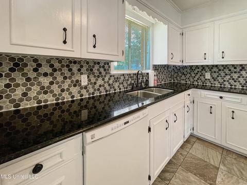511 SE 7th Ave, Magee, MS 39111 photo 3