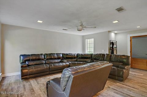 716 Mullican Road Rd, Florence, MS 39073 photo 6
