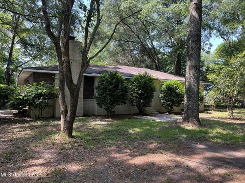 149 Earl Landrum Rd, Lucedale, MS 39452 photo 3