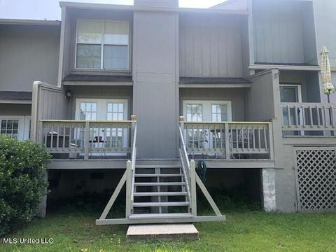 228 Highpoint Dr, Diamondhead, MS 39525 photo 2